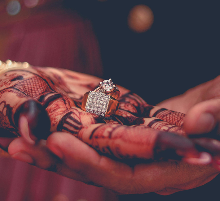 Dulhan bridal wear